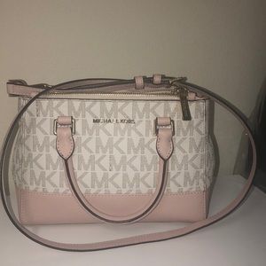 michael kors crossbody